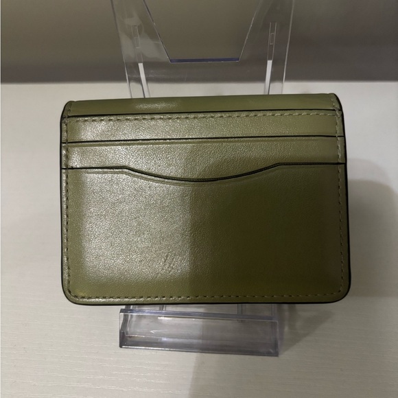 Sold

Coach Bandit Card Case - Picture 2 of 7